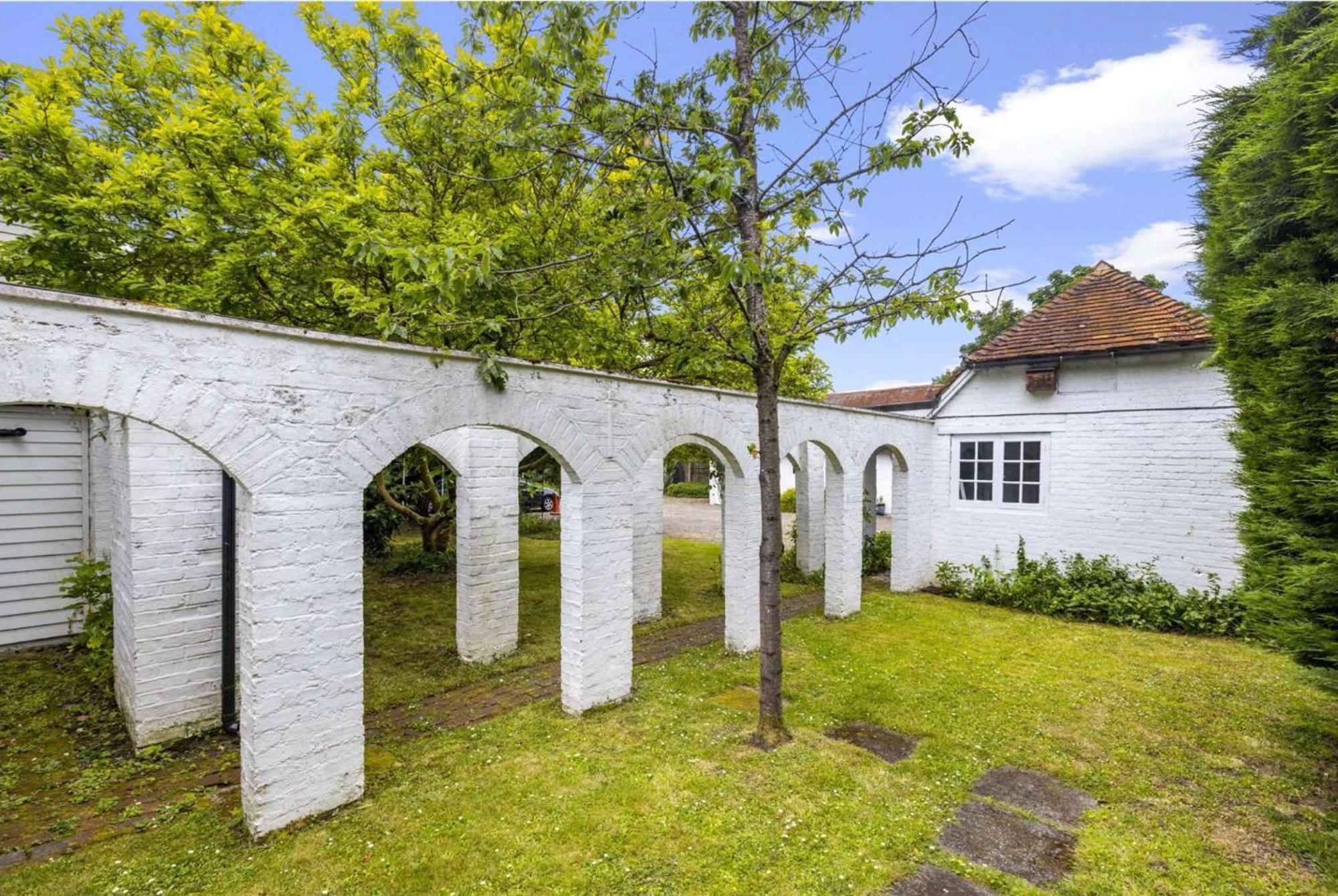 English Farmhouse Cottage Guildford Esterno foto