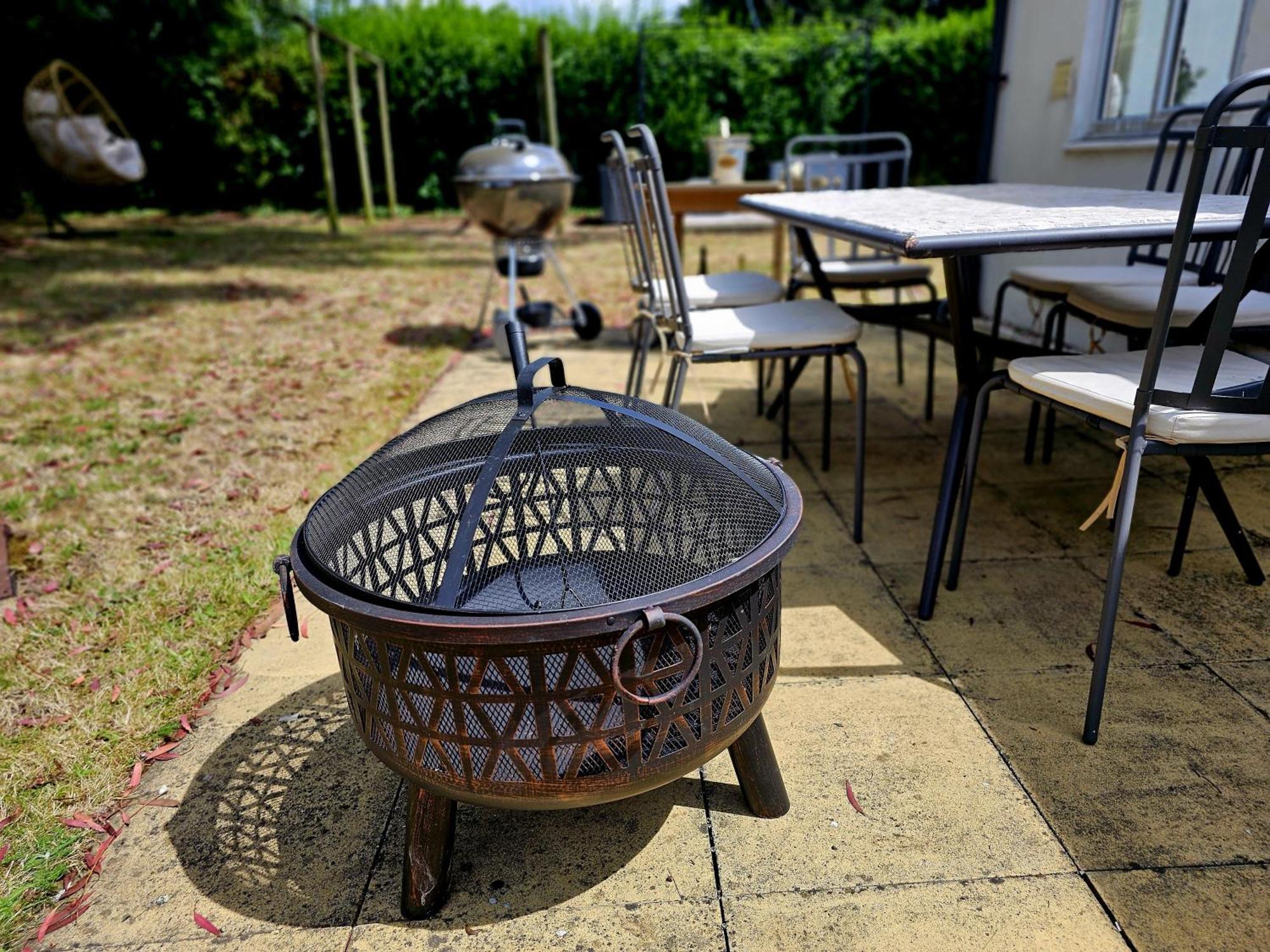 English Farmhouse Cottage Guildford Esterno foto
