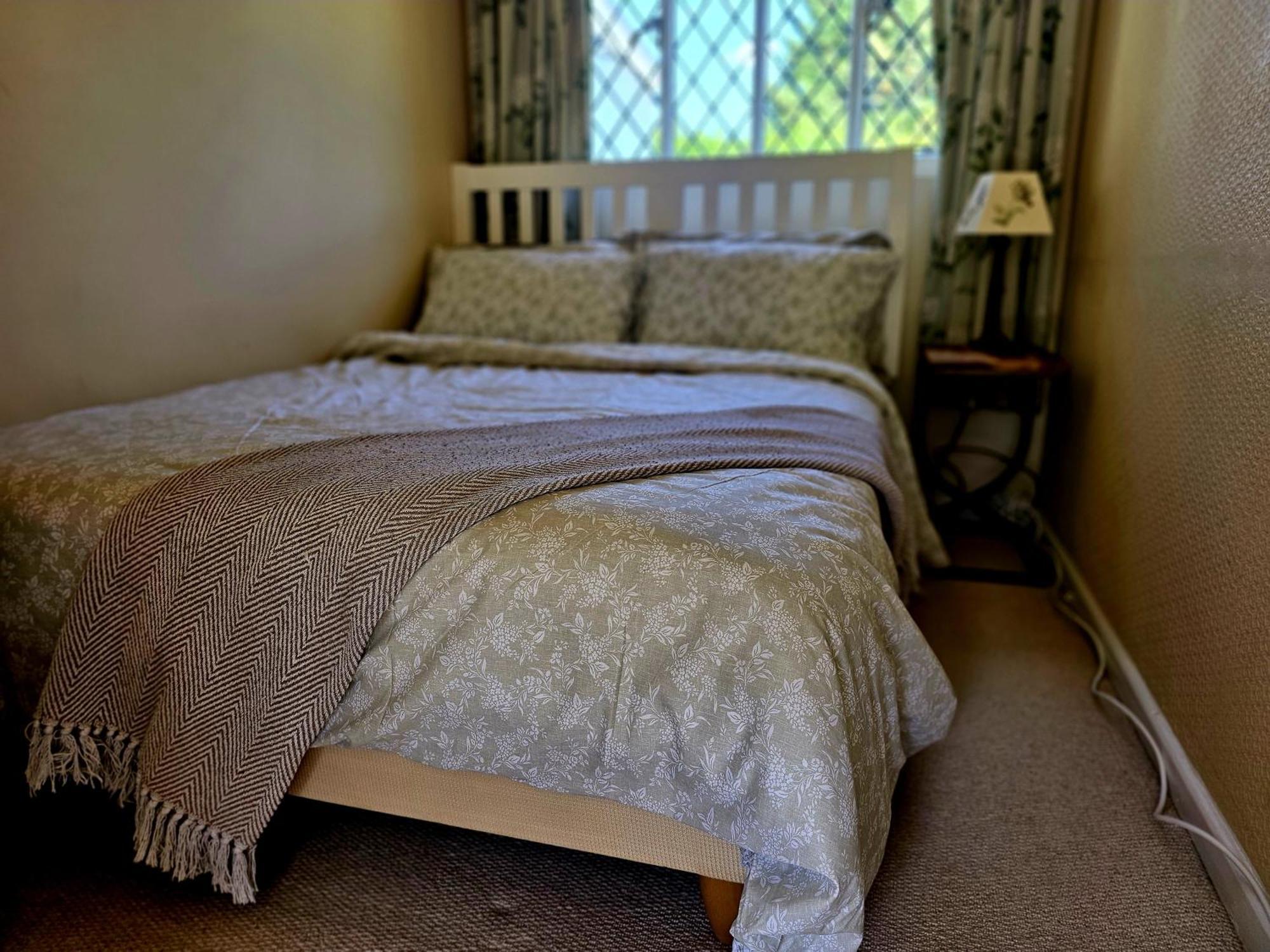 English Farmhouse Cottage Guildford Esterno foto