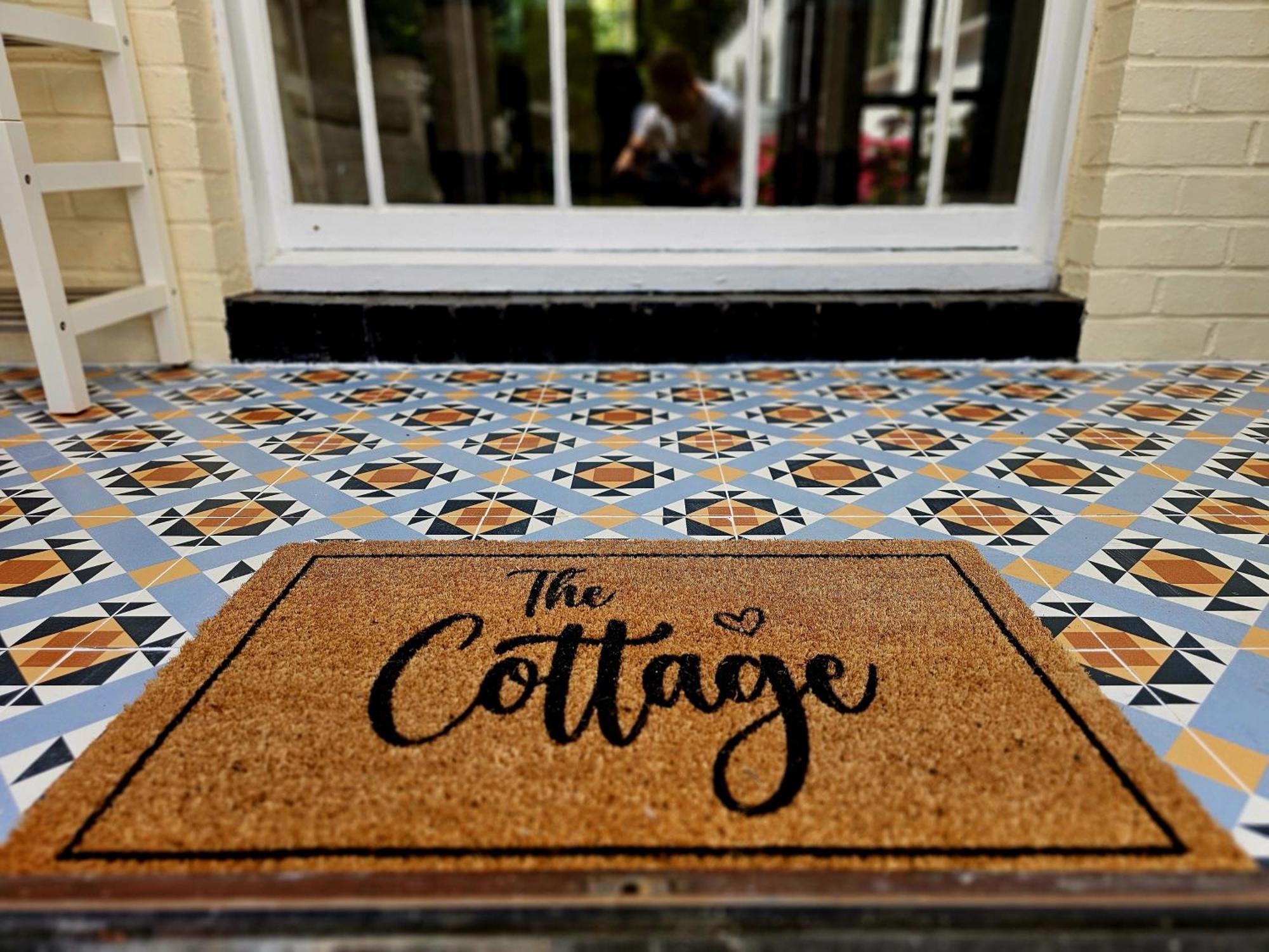 English Farmhouse Cottage Guildford Esterno foto