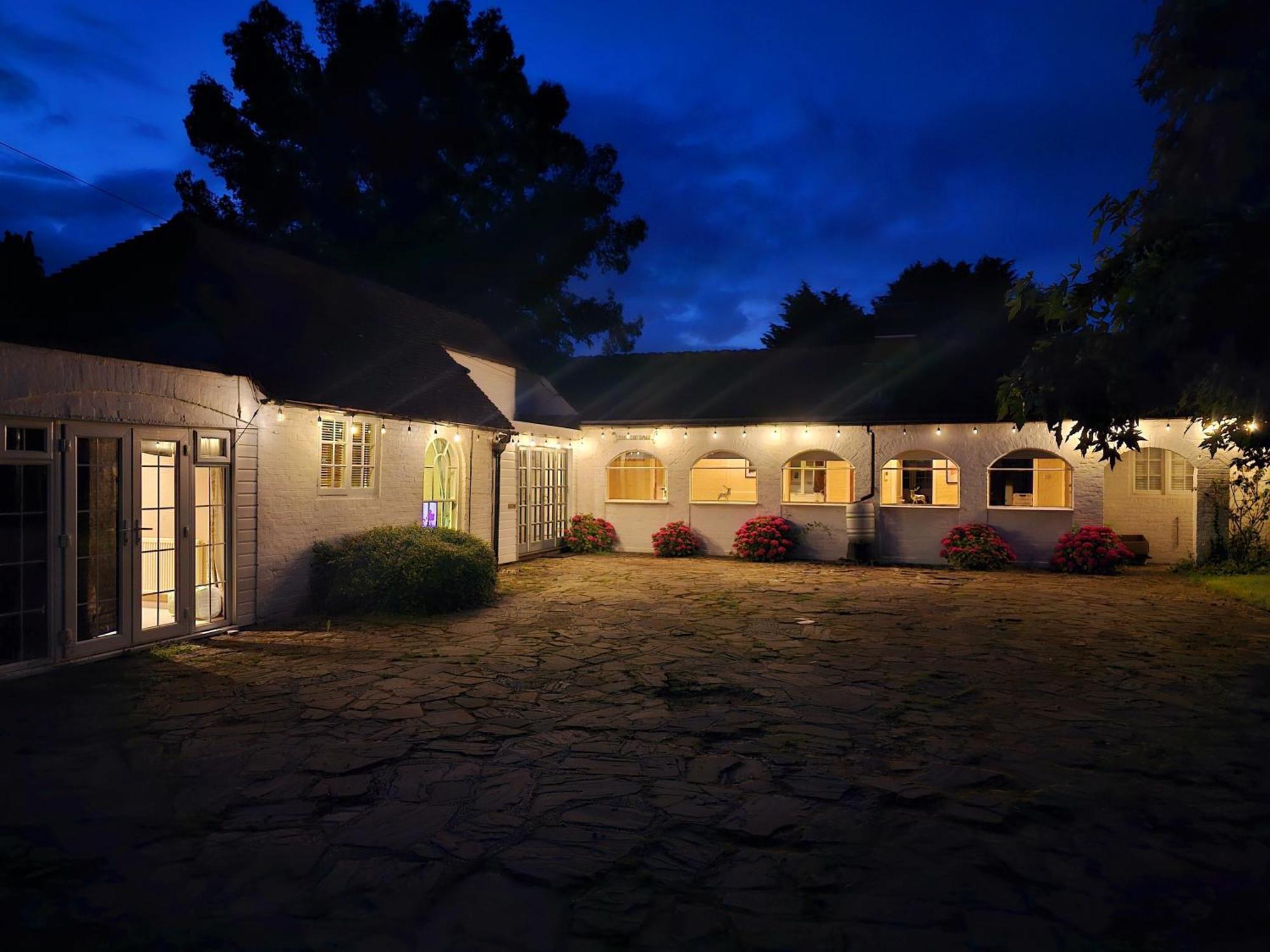 English Farmhouse Cottage Guildford Esterno foto